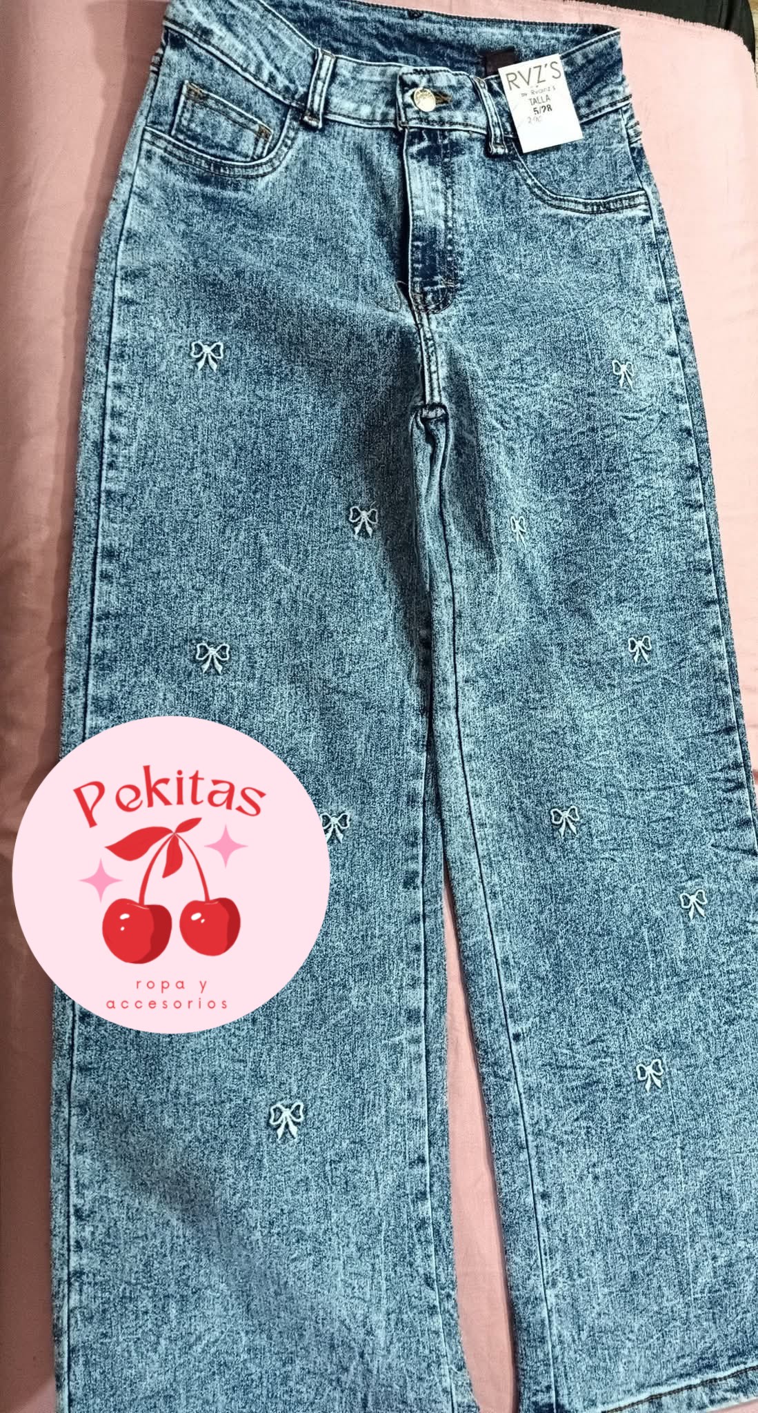 Pantalón mezclilla bordado